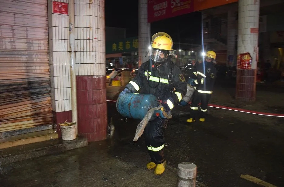 1592990507758777.jpg 640 (1).webp (6).jpg